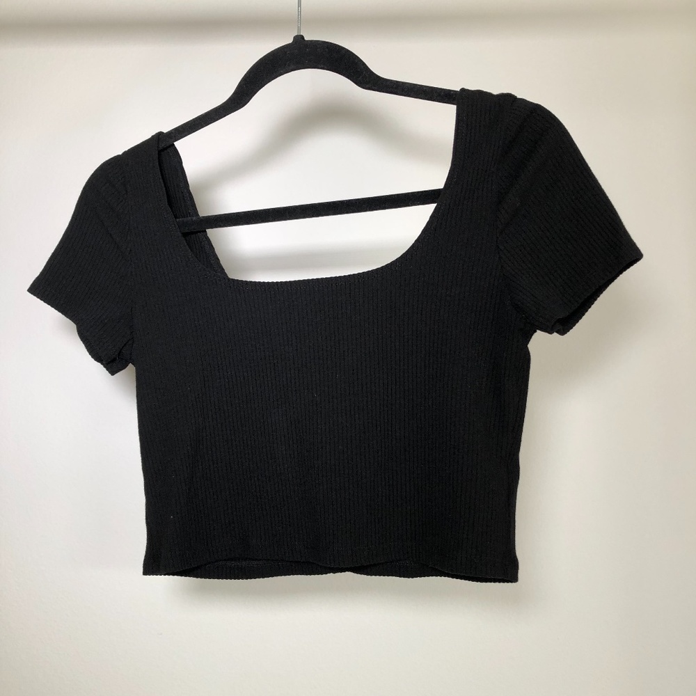 Reformation Cropped Tee